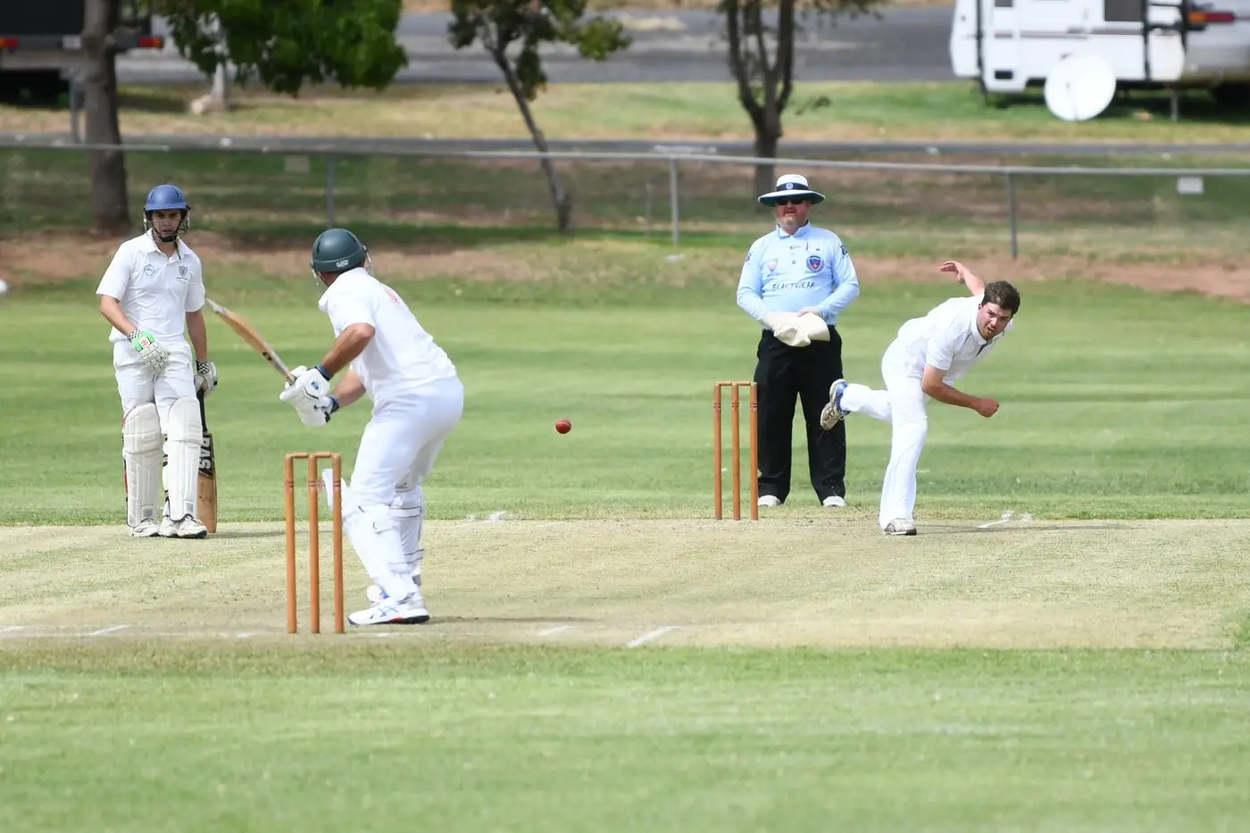Forbes bowler Ben Seyffer took 4/49 and brought Paul Dunford\\'s innings to an end in Sunday\\'s Grinsted Cup contest.