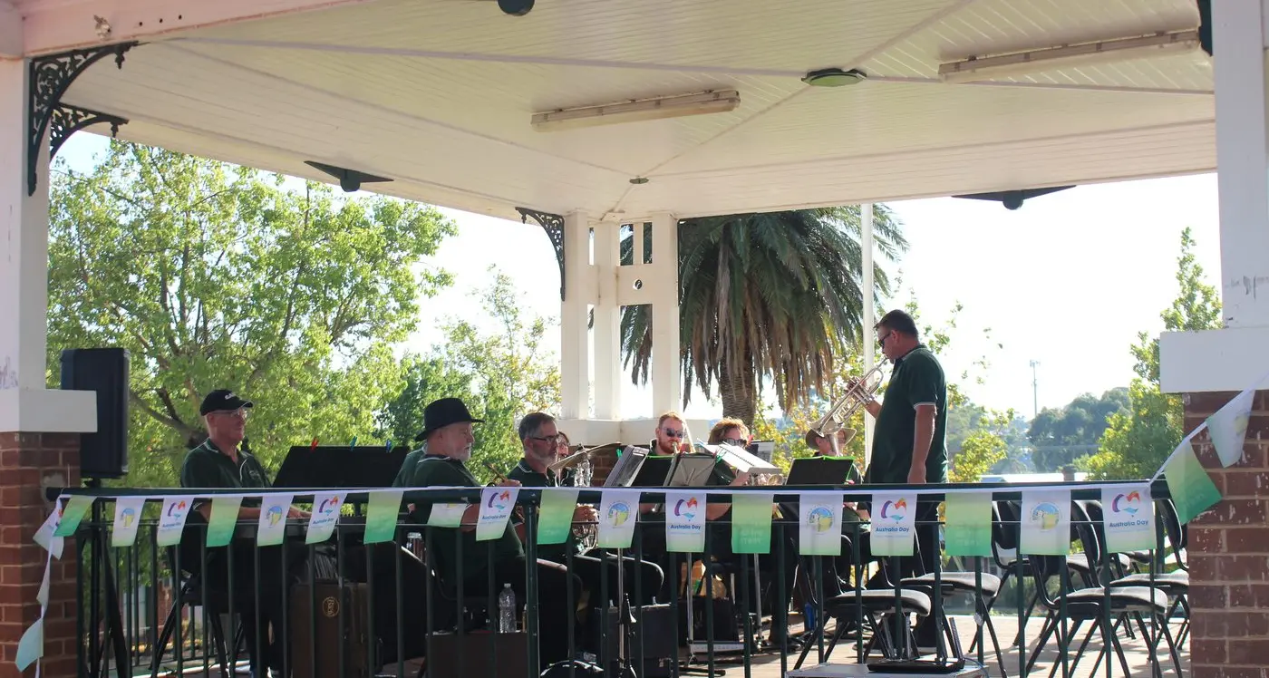 Community gathers in Taylor Park to celebrate Australia Day