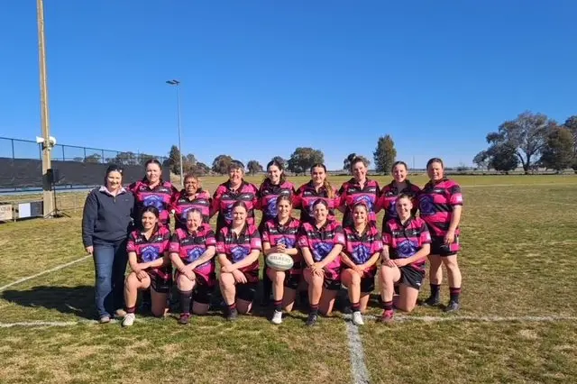 The Pink Panthers made their way through to the next round of the finals with a gutsy win over the Young Yabettes. Image supplied.