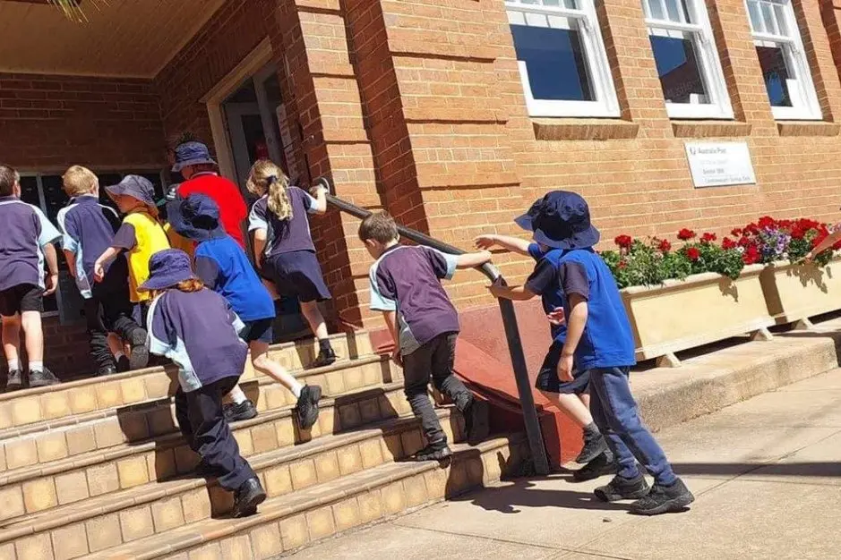 The K/1 Aqua class embarked on an exciting excursion to the Grenfell Post Office, accompanied by Mrs. Kilby and Miss Emily.