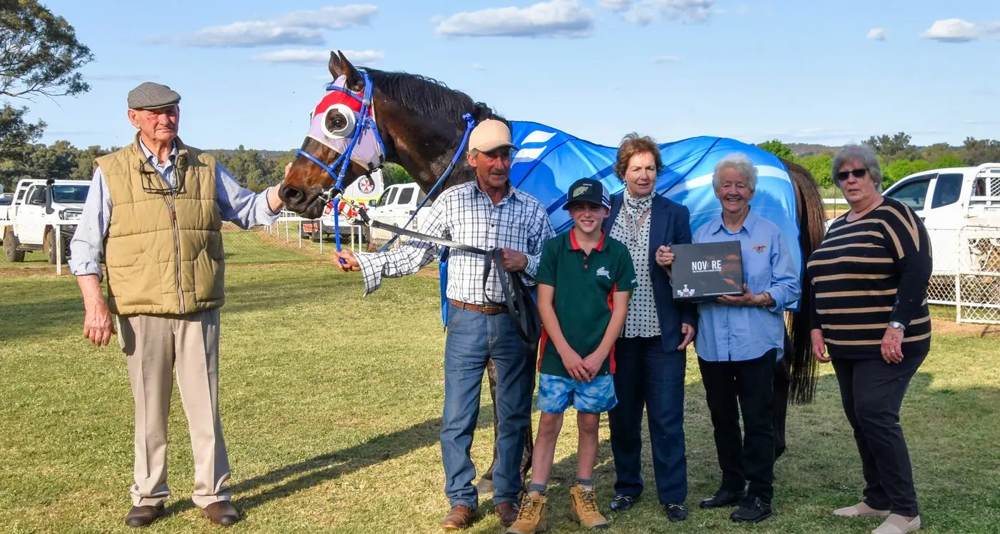 Winning double for Dunbar at Grenfell Jockey Club Races