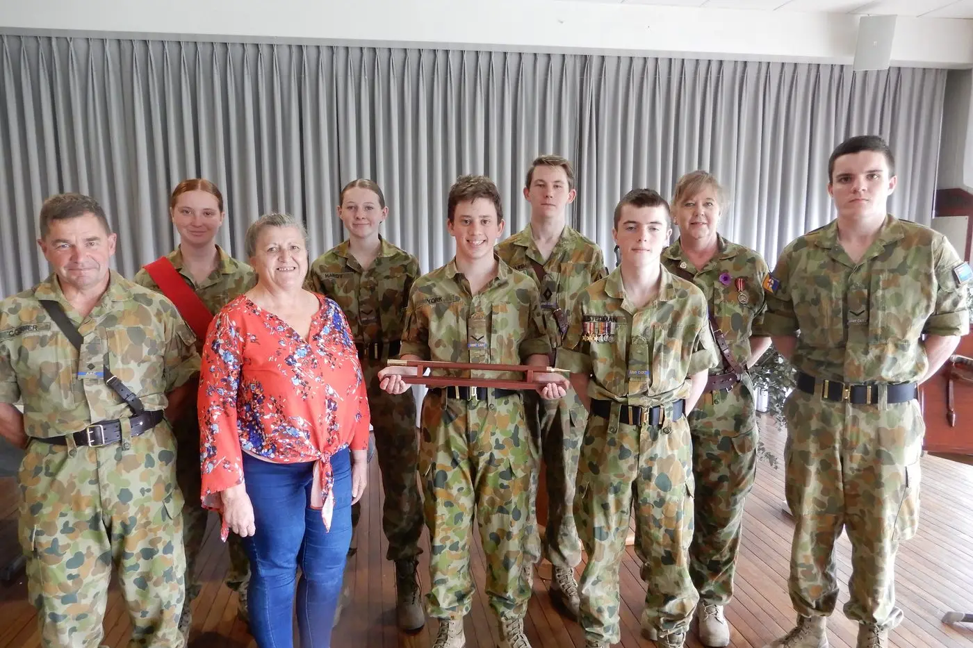 2LT (AAC) Andy Cooper, DAH Lyn Hucker, LCPL Jebediah York, CDT Heath Stedman and LCPL Jim Tod. Back Row: SGT Vienna Fysh, LCPL Ruby Hardy, CUO (24th BTN) Sebastian Howarth, and LT (AAC) Camille Baldwin. PHOTO: Deidre Carroll