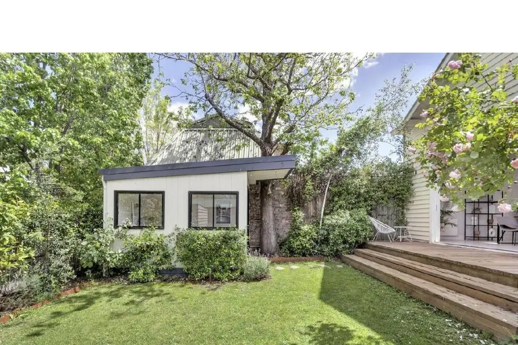 <p>This stylish granny flat sits in the backyard of a Northcote property which is now on the market. Pic: Supplied</p>\\n