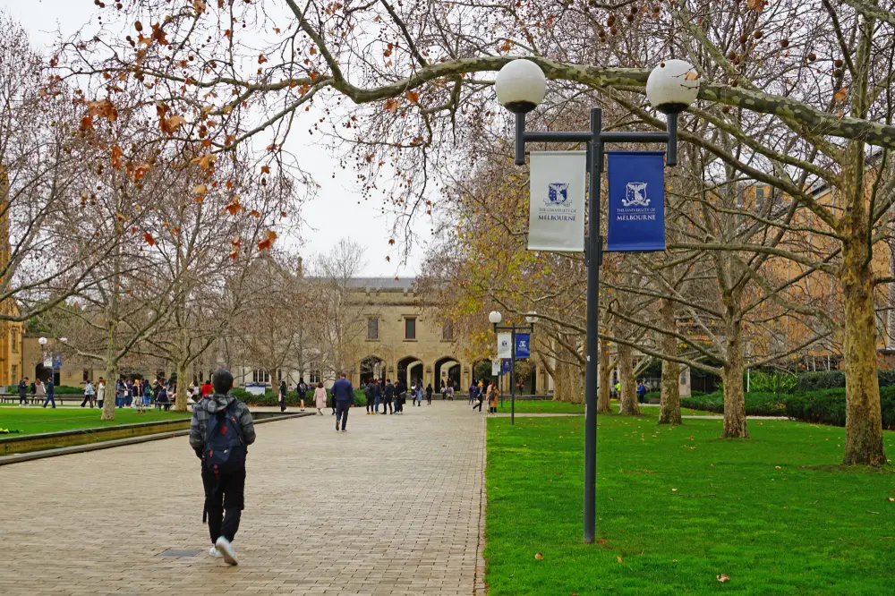 Payments to help transition to tertiary studies