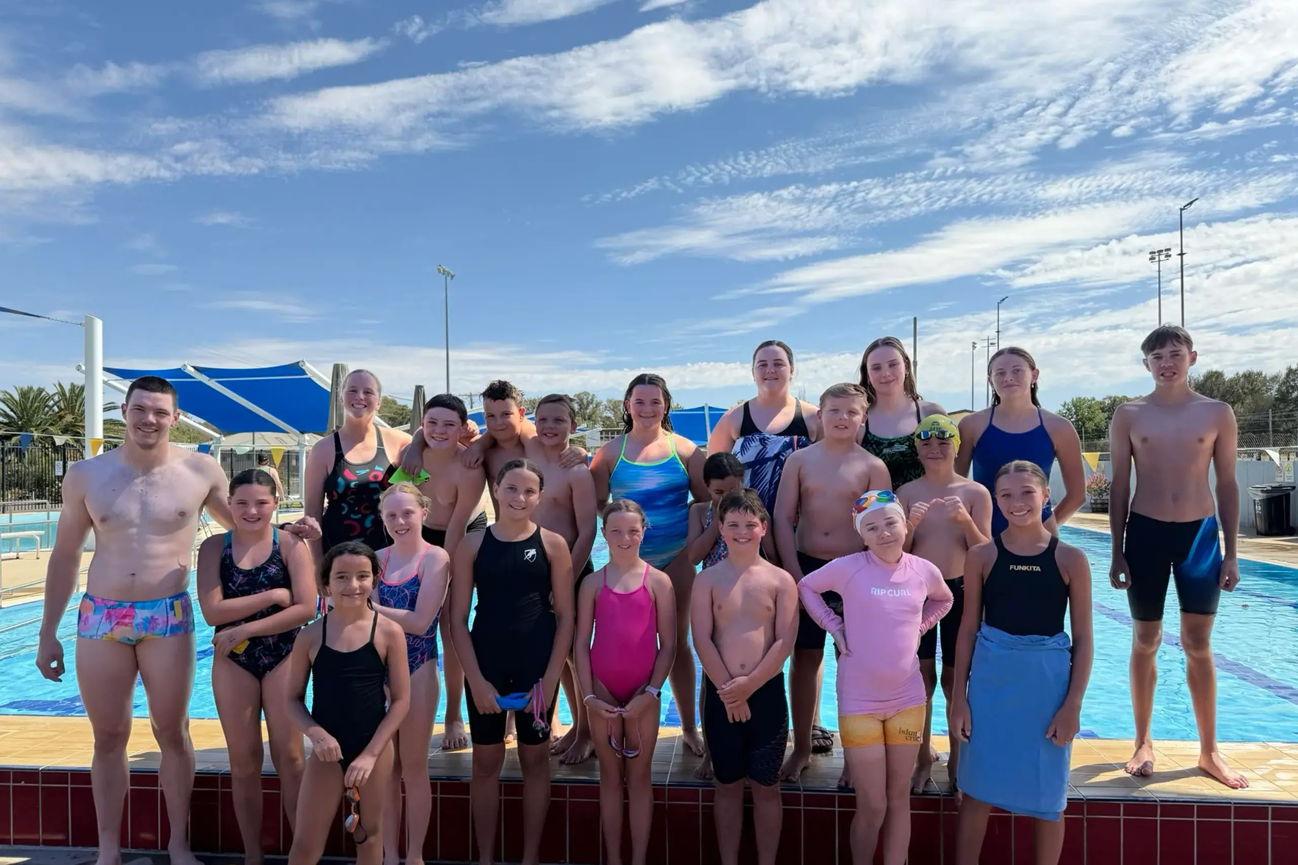 <p>The Grenfell Amateur Swim Club hosted Tom Robinson and Abbey Webb for a fun and informative development day. PHOTO: Grenfell Amateur Swim Club\\'s Facebook page</p>\\n