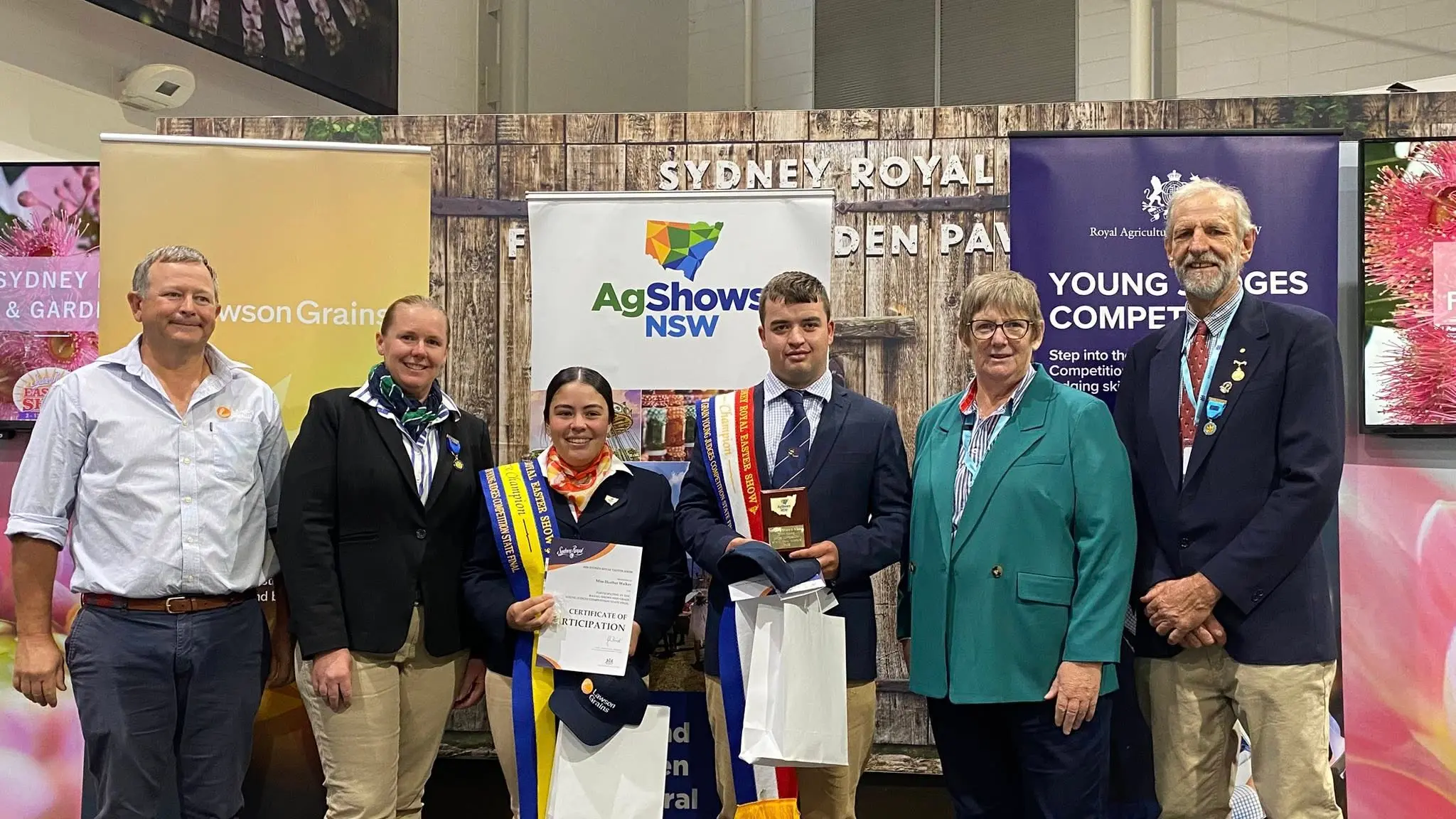 Royal stage success and scholarship finalists