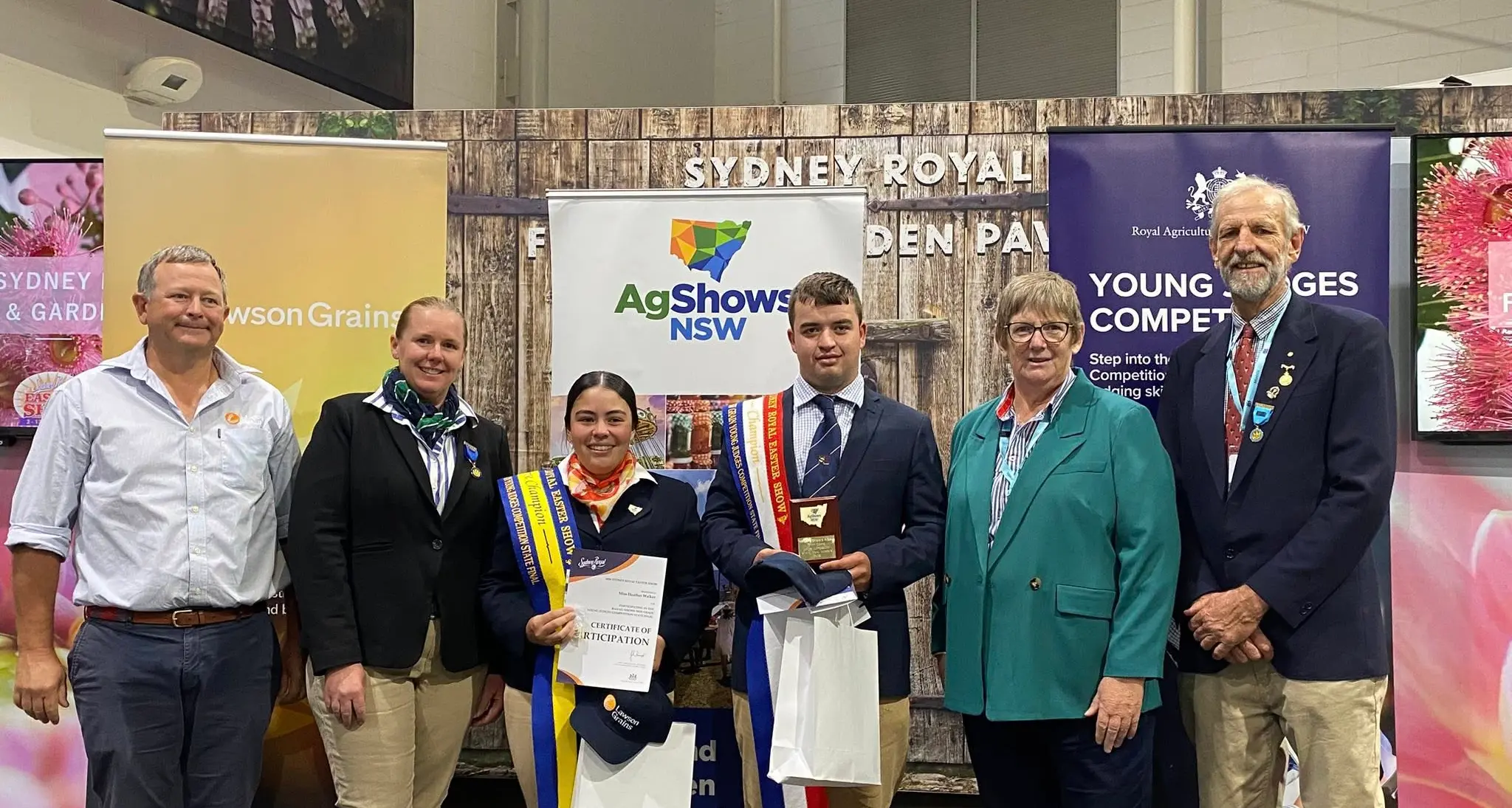 Royal stage success and scholarship finalists