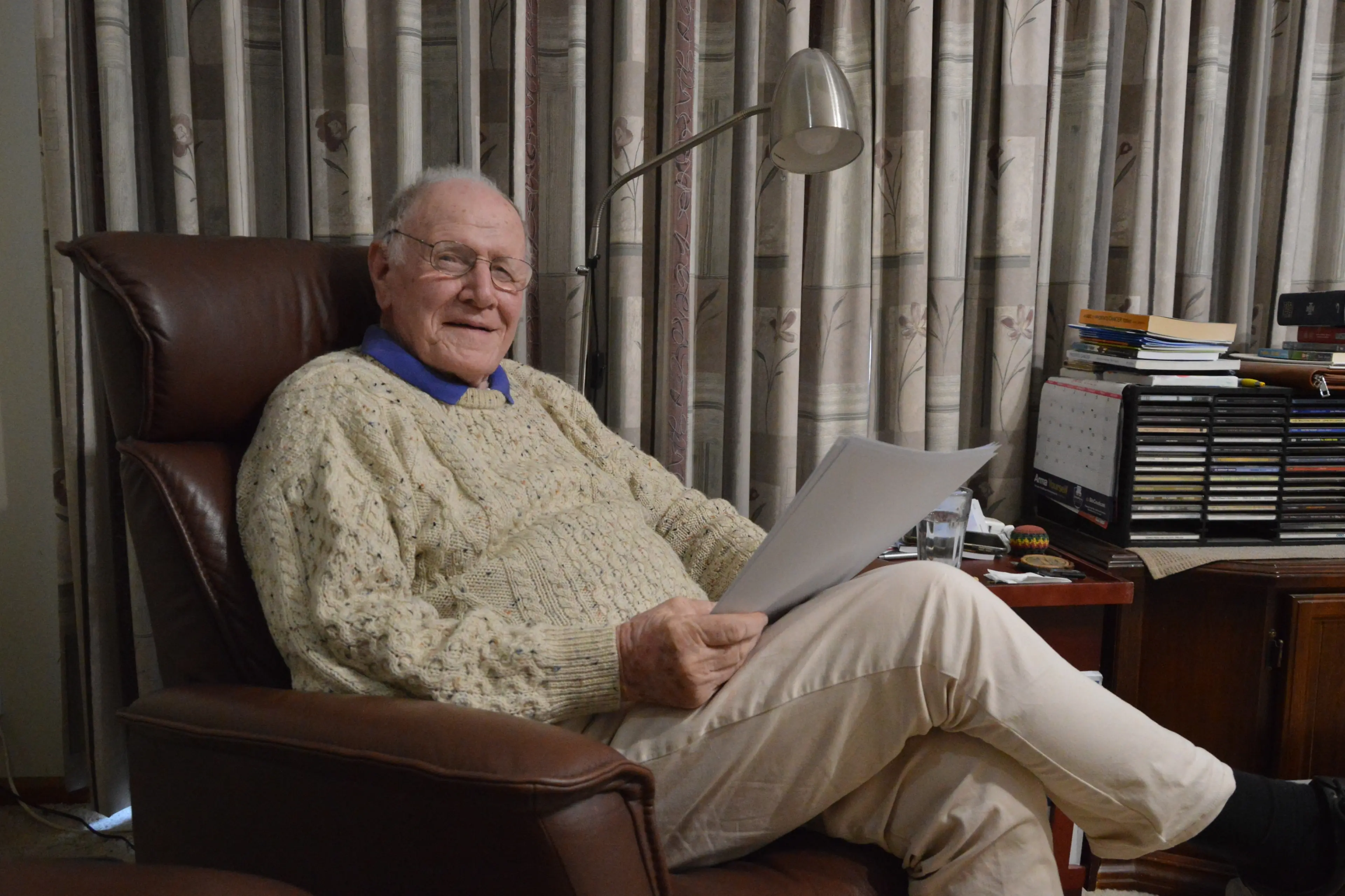 <p>87-year-old Michael Lynch of Parkes is one of 475 people to be recognised with a Medal of the Order of Australia (OAM) in this year\\'s King\\u2019s Birthday Honours. PHOTO: Christine Little</p>\\n