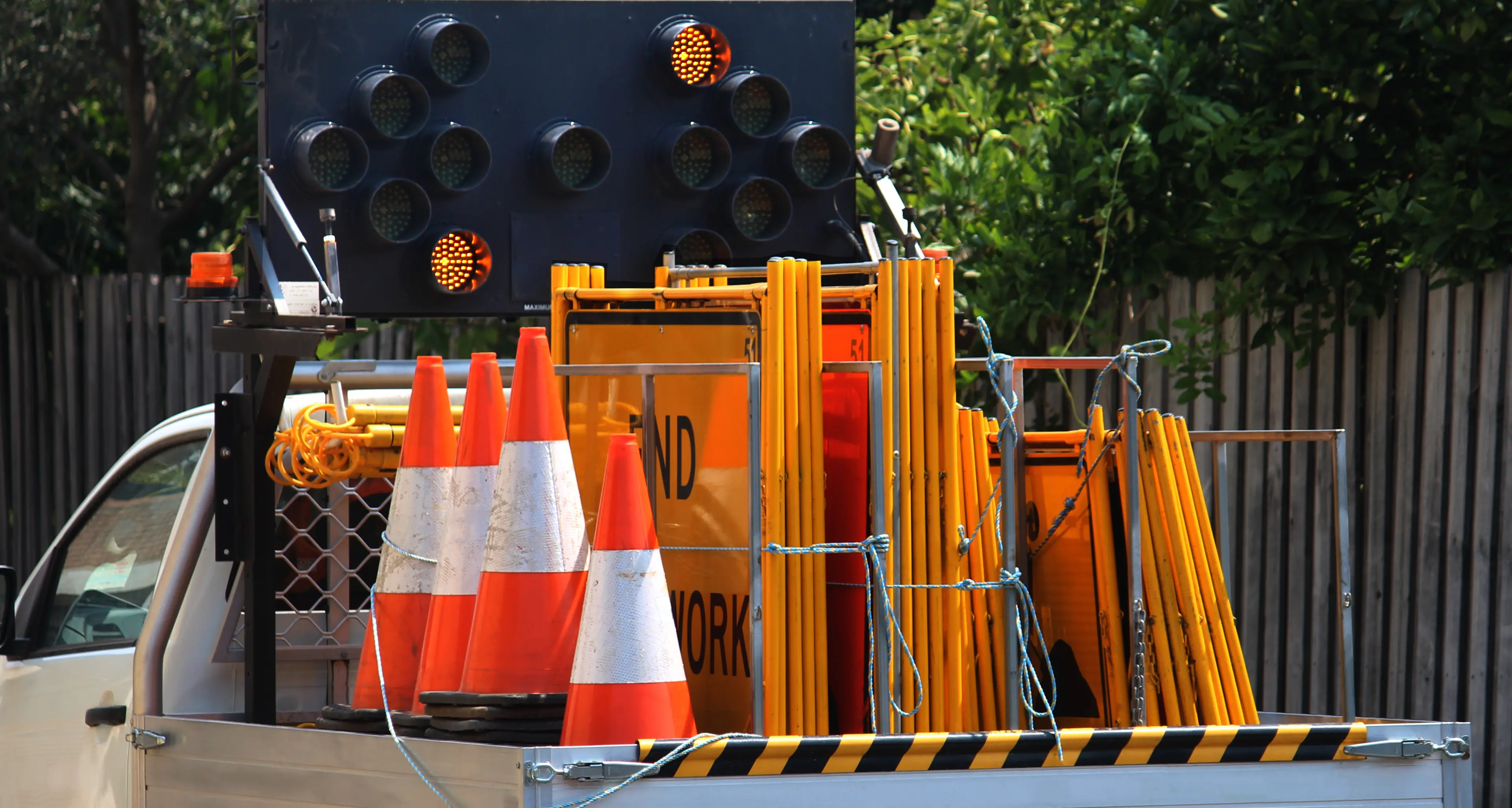 Changed traffic conditions on Mid Western Highway West of Grenfell
