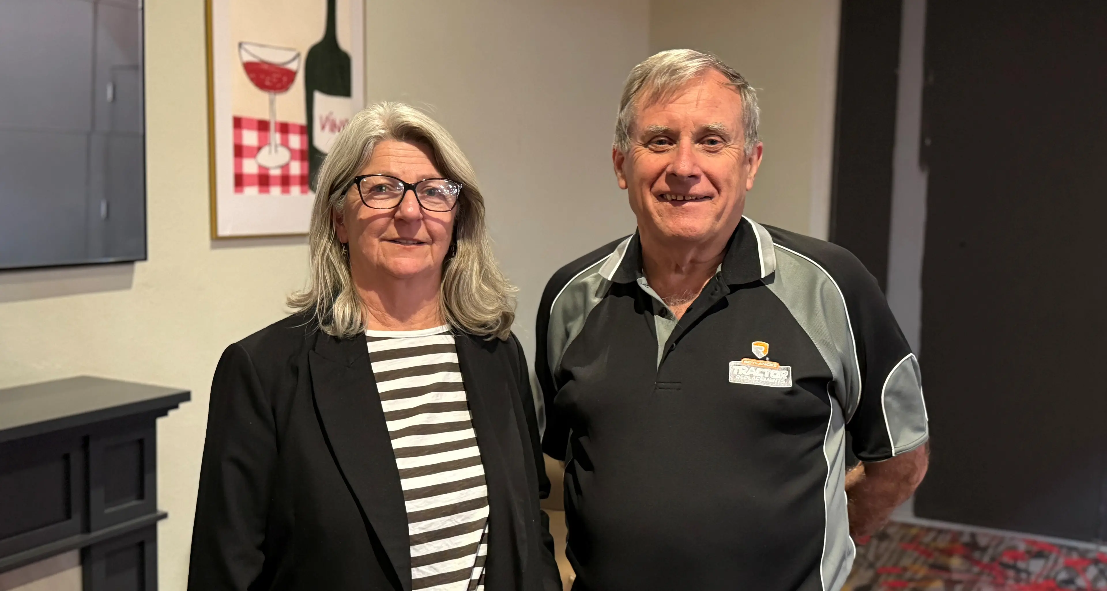 Business chamber names first life members