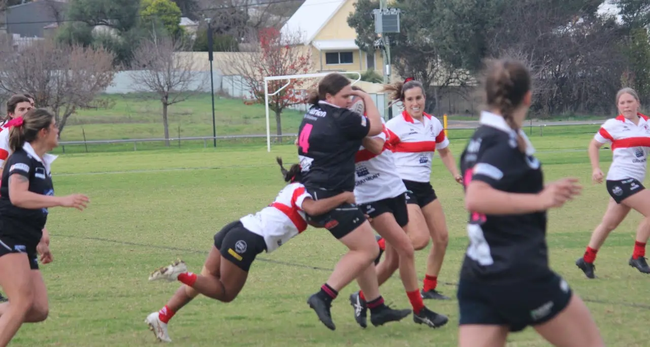 Pinkies headed for do-or-die semi-final