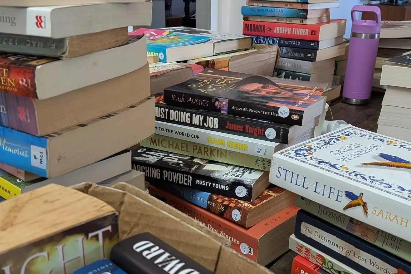 <p>Hundreds of books were donated to the book drive in efforts to raise as much money as possible for the Grenfell Preschool and Long Day Care Centre. </p>\\n