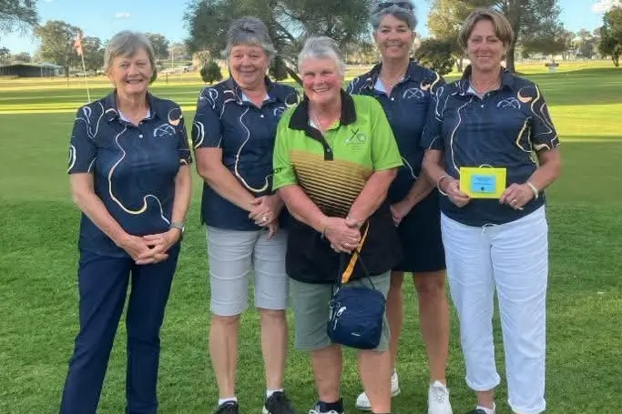 <p>Ladies at Canowindra Open Tournament. Bev Coleman, Sandra Matthews, Virginia Drogemuller, Sally Mitton and Jan Myers.</p>\\n