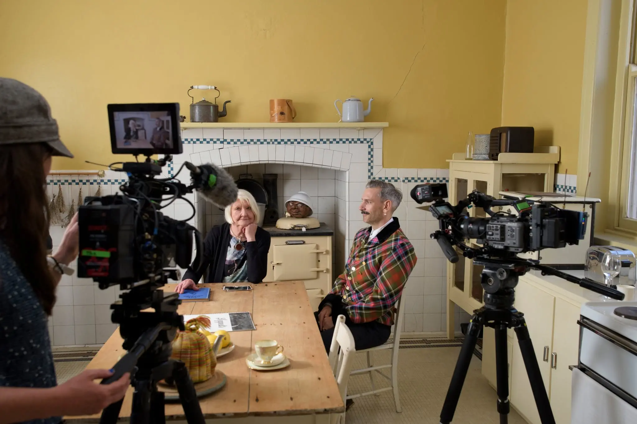 <p>Norman Lindsay\\'s granddaughter Helen Glad with art historian Dr Robert Wellington during one of the scenes in the pilot for Antiques Roadshow Australia. PHOTO: Norman Lindsay Gallery & Museum</p>\\n