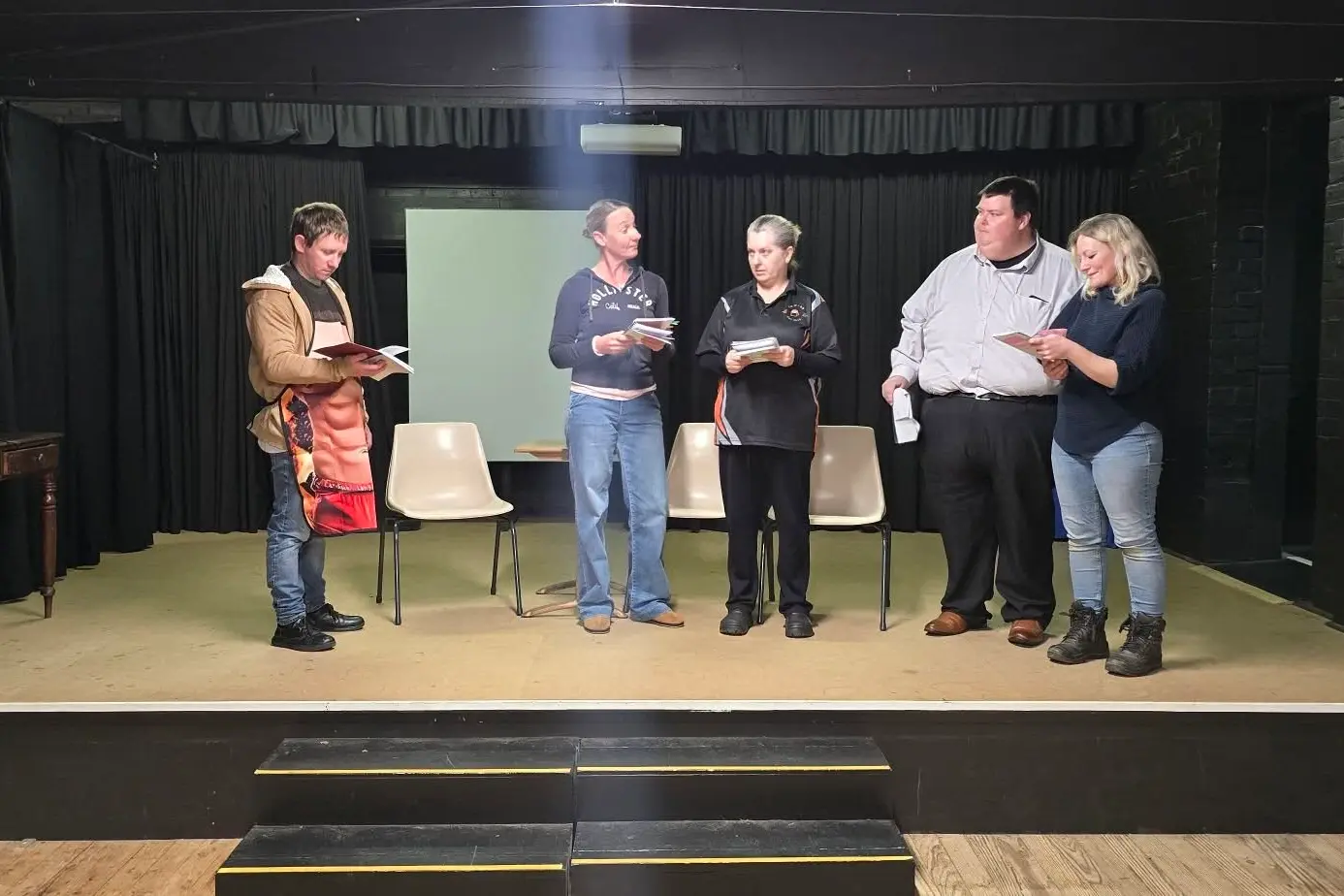<p>Grenfell Dramatic Society have been busy rehearsing for their new production. </p>\\n