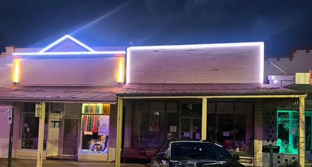 Lions Club donates $1k, new lights in Main Street