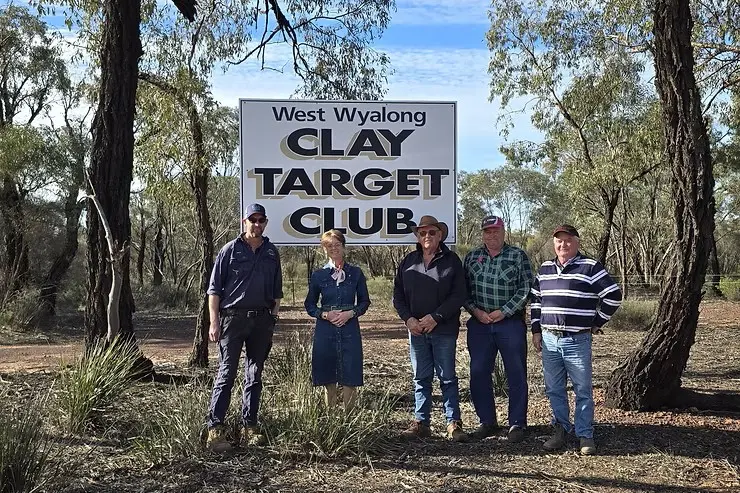 <p>Steph Cooke MP with Jason Anderson, Clive Foster, Graeme Fairman and Don Turner at the West Wyalong Clay Target Club.</p>\\n
